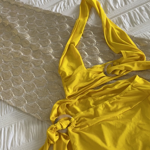 2 piece yellow high slit skirt medium used once - Picture 6 of 6